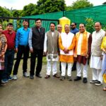 देहरादून में भाजपा एनजीओ प्रकोष्ठ ने किया वृक्षारोपण, पर्यावरण संरक्षण का लिया संकल्प